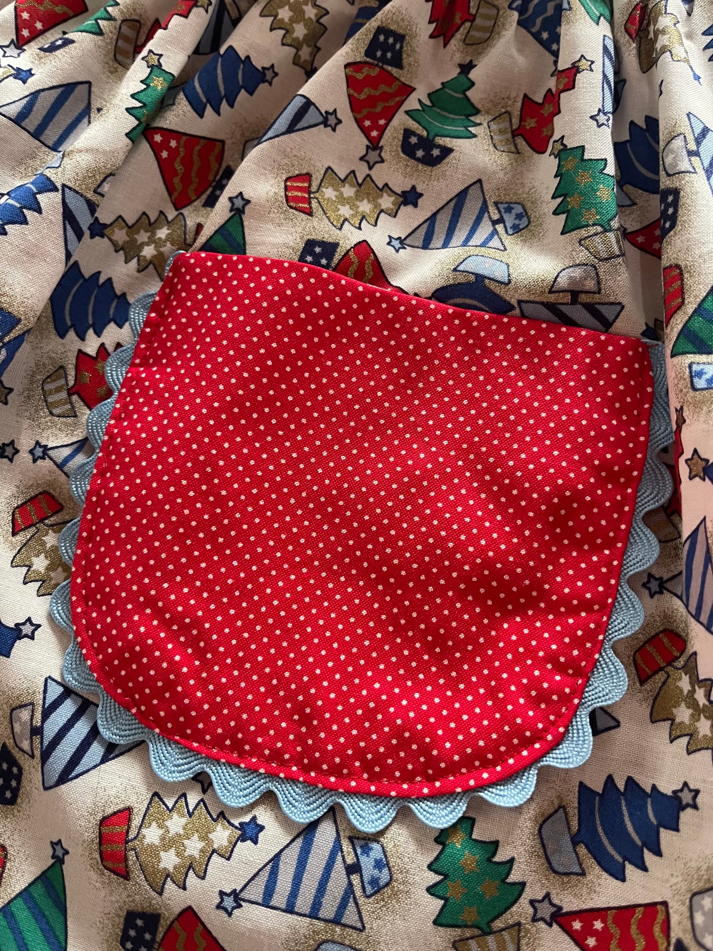 Christmas Aprons Set of 2 One Adult One Child