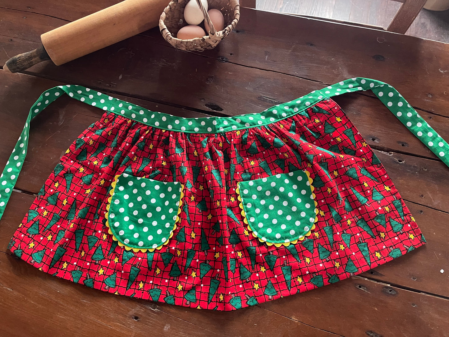 Christmas Aprons Set of 2 One Adult One Child