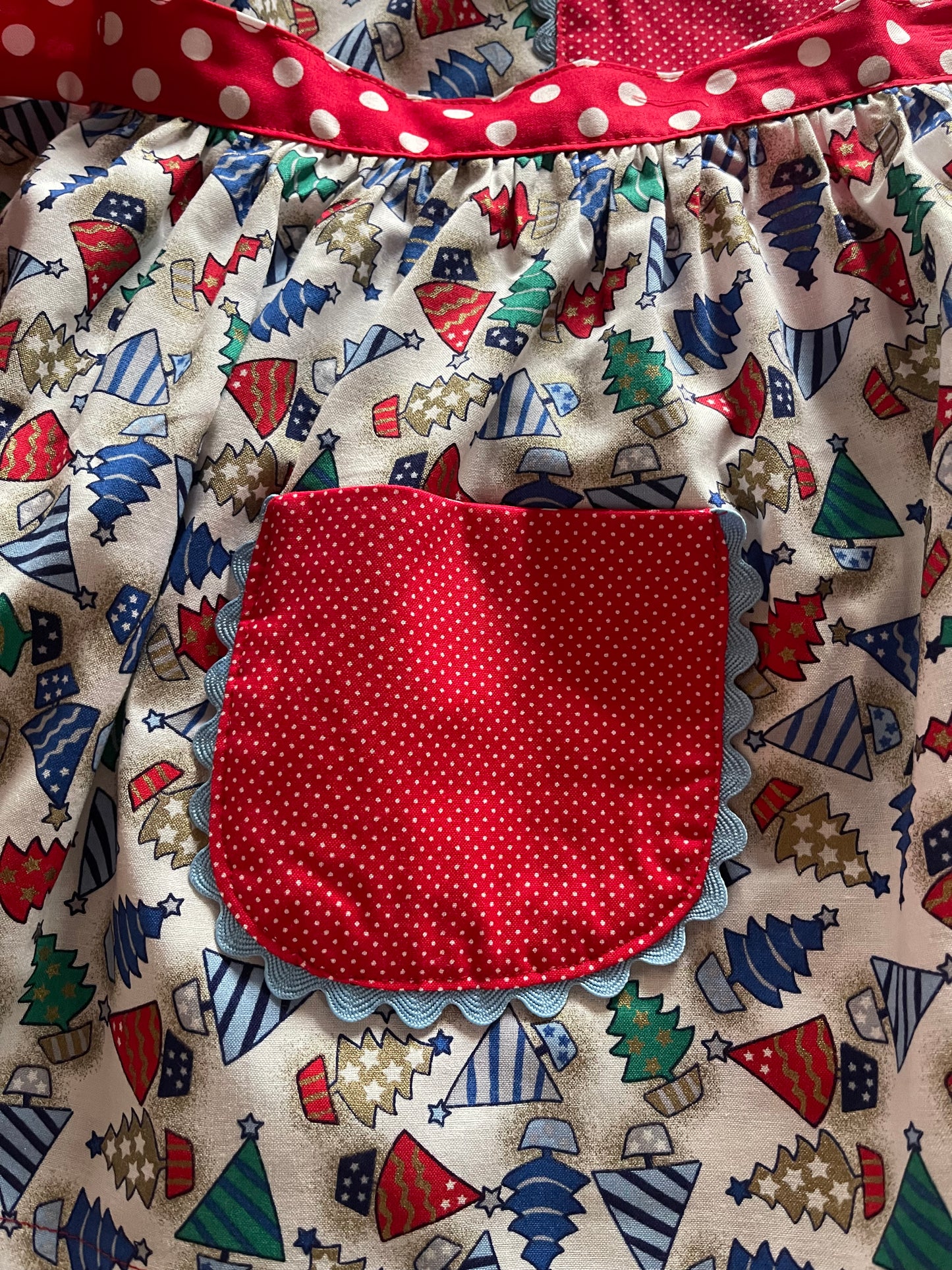 Christmas Aprons Set of 2 One Adult One Child