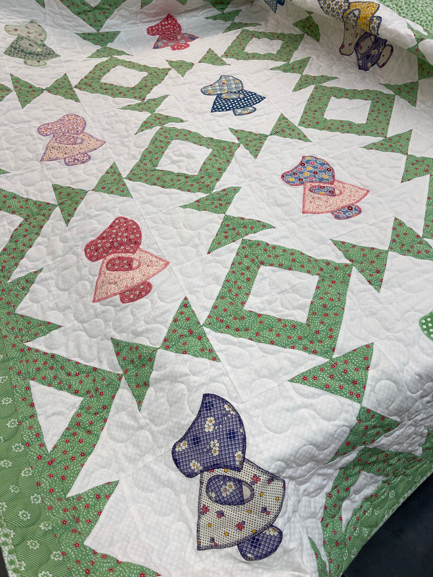 Annual Quilt Raffle Sunbonnet Sue