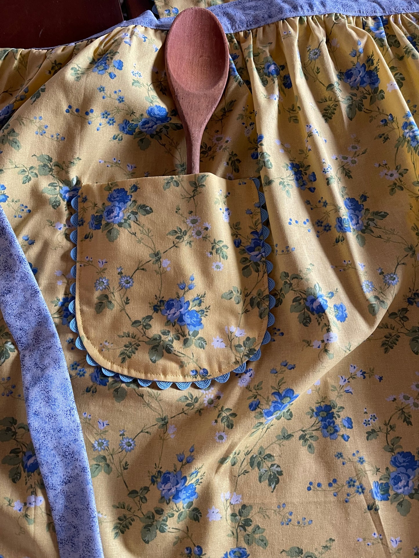 Vintage Replica Fabric Apron Set of 2 One Adult Size and One Child Size